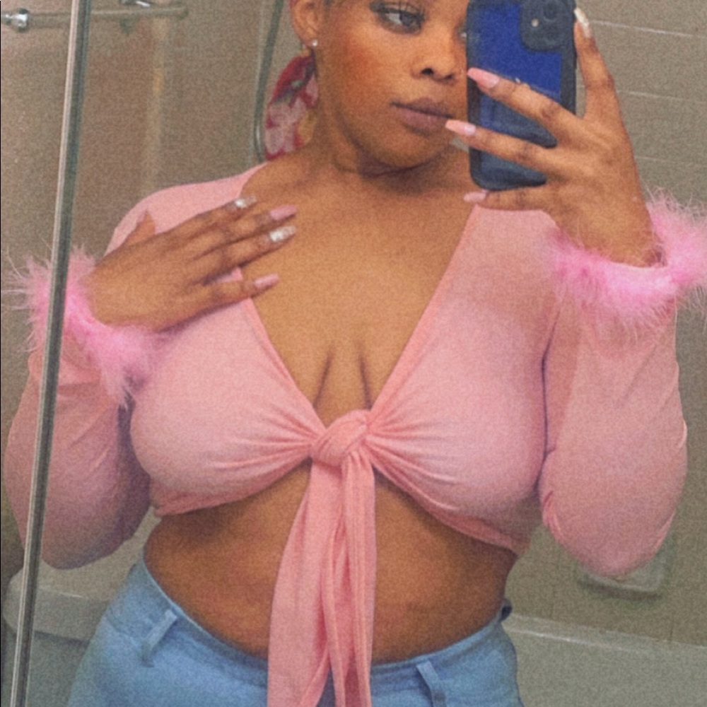 “Barbie Type” Long Sleeve Fur V-neck Bandage Crop